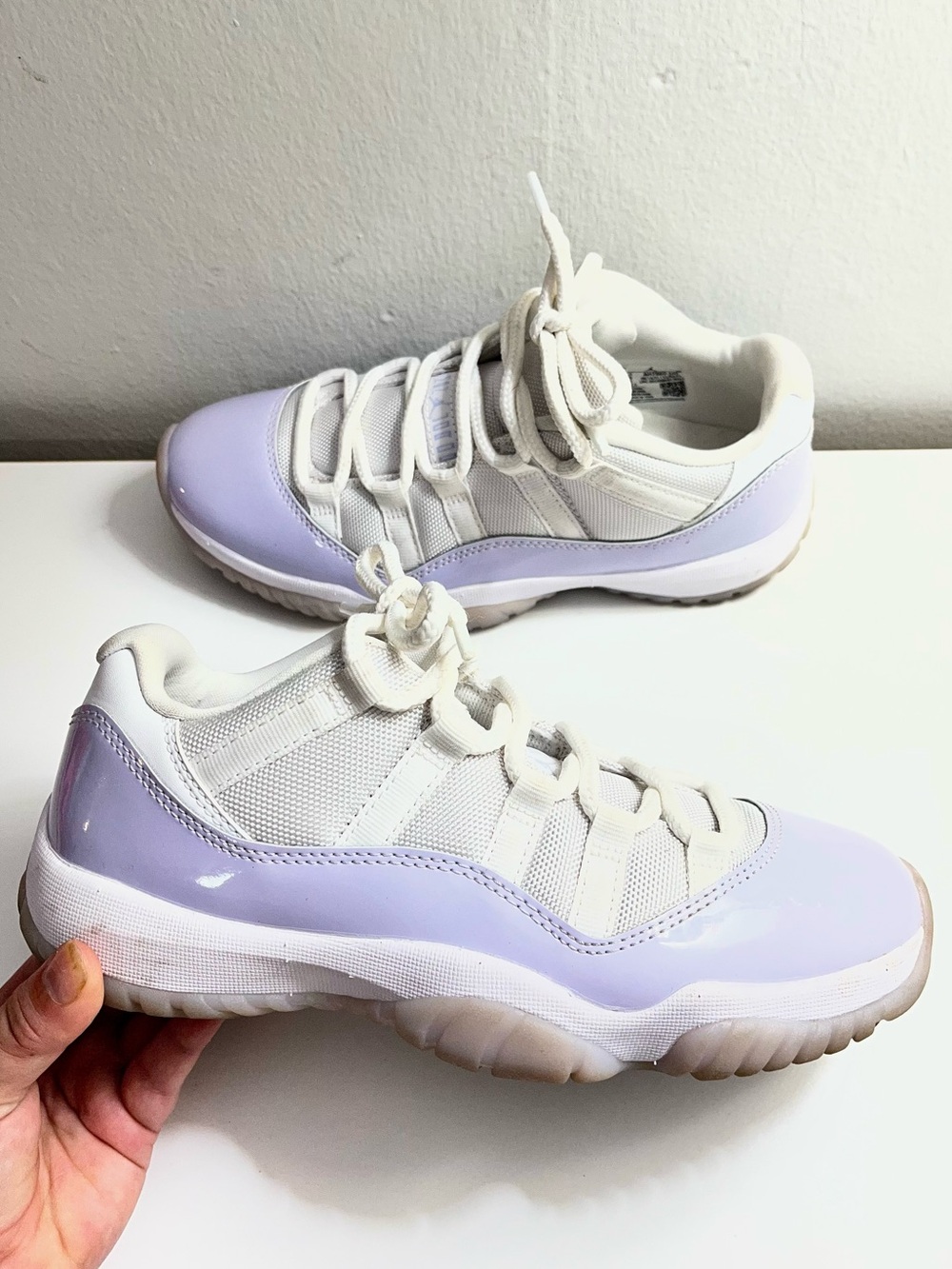 Nike Air Jordan 11 Retro Low Pure Violet Size Women's 8